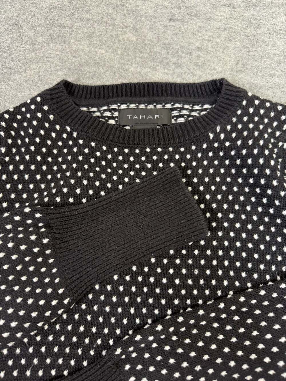 Tahari Black White Dot Sweater Size XS
